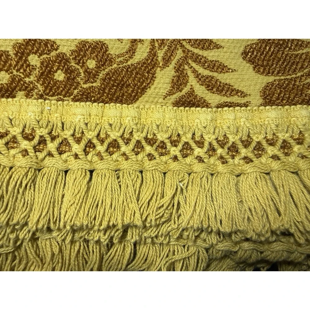 Bates Bedspread Damask Floral Gold Matelasse Double Jacquard Fringe Cottage